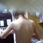 室友偷拍私密照片违法吗,法律边界与道德考量